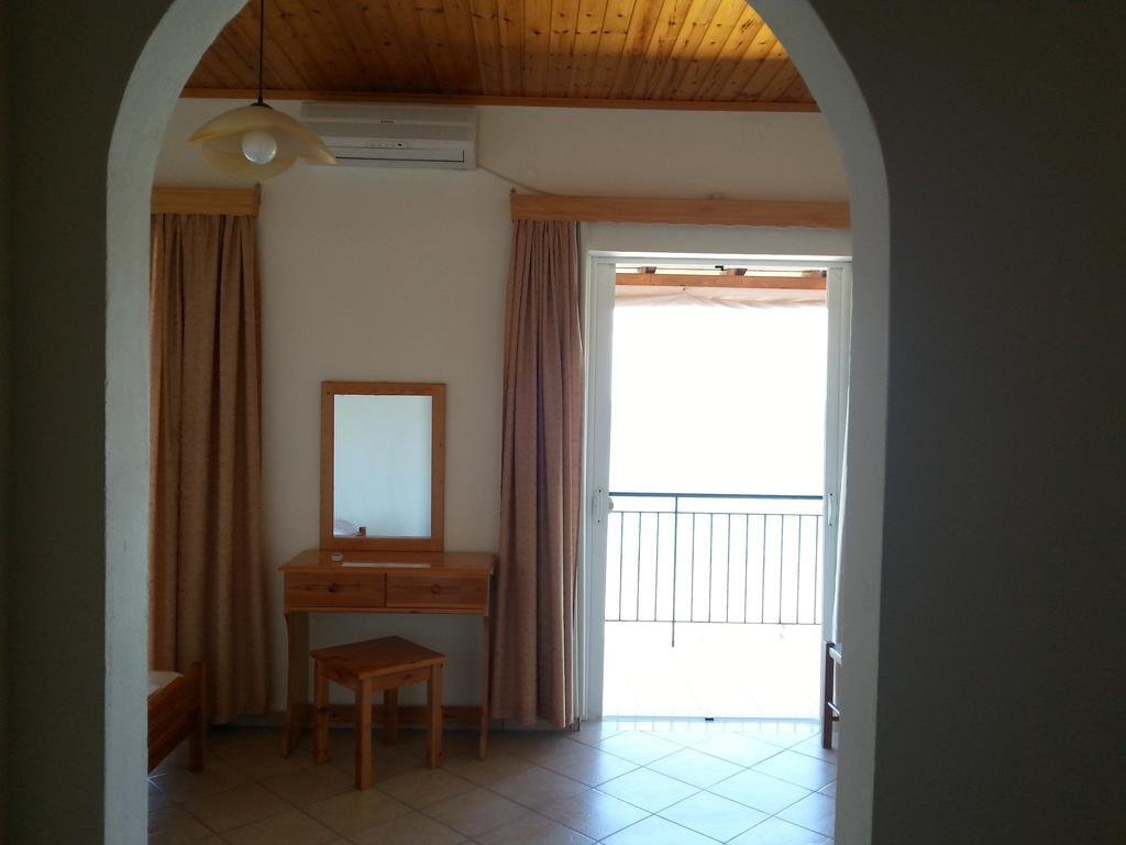Angelica Apartment Perivolion Exterior photo